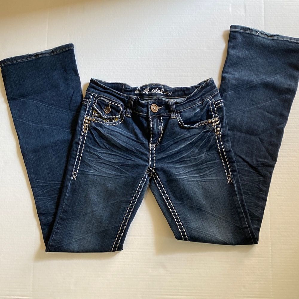 L.A.Idol jeans with large stitching and embellishments size 7